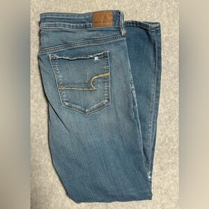 American Eagle Outfitters Women’s Size 16 Light Blue Skinny Jeans